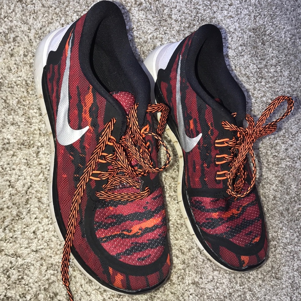 Girls Nike shoes